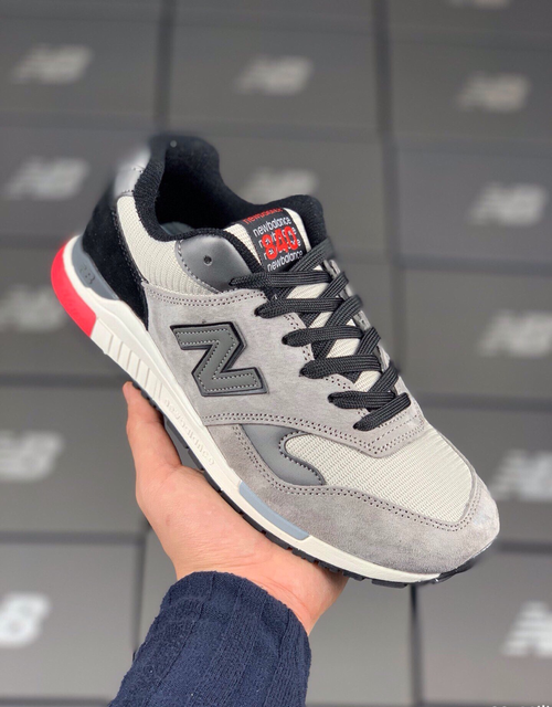 New Balance 840
