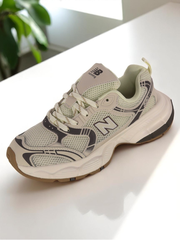 New Balance 530