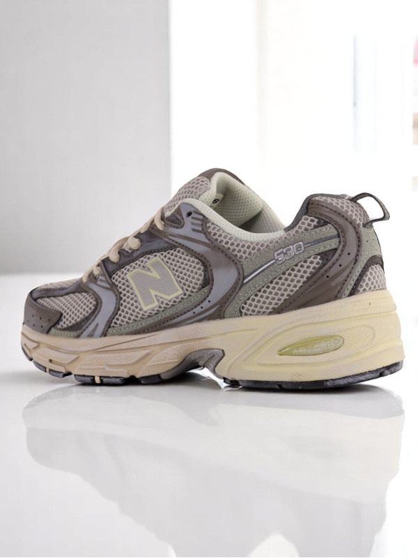 New Balance 530