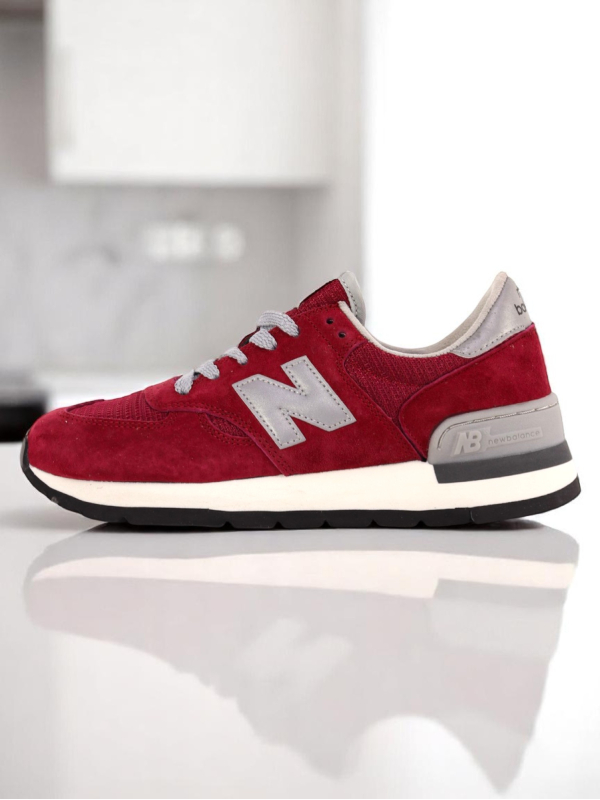 New Balance 990