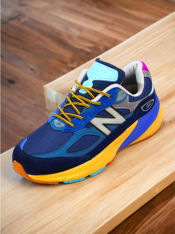 New Balance 990
