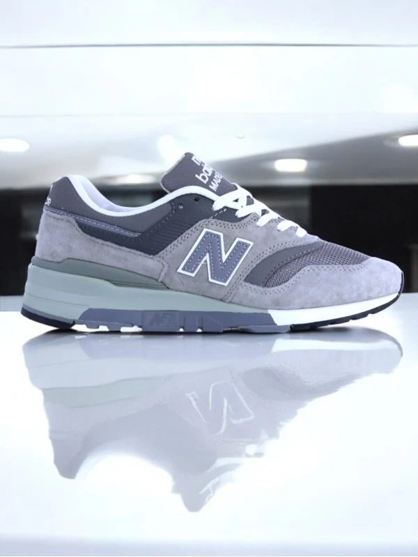 New Balance 997