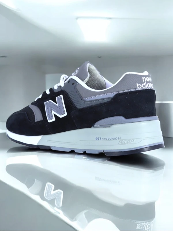 New Balance 997