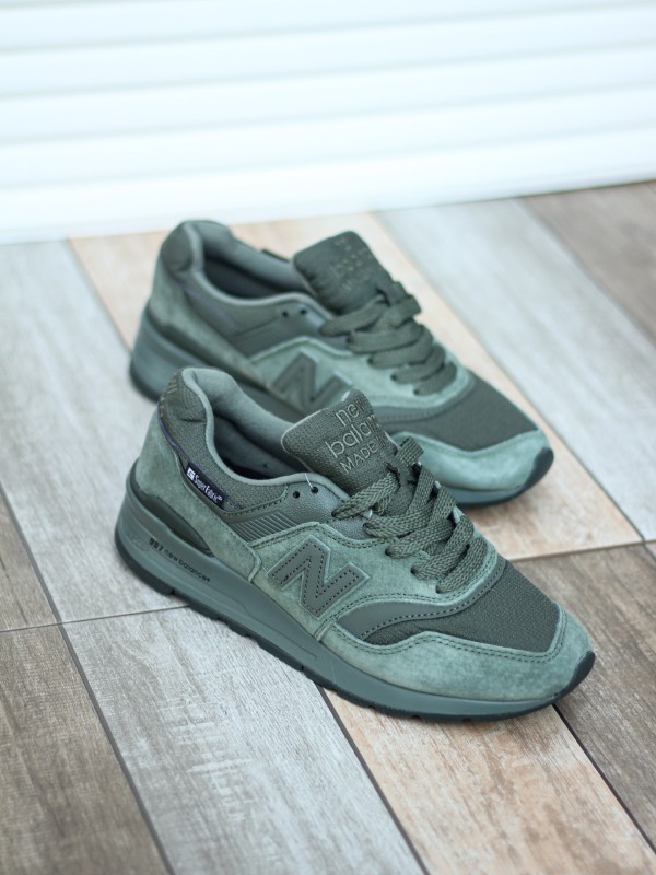 New Balance 997