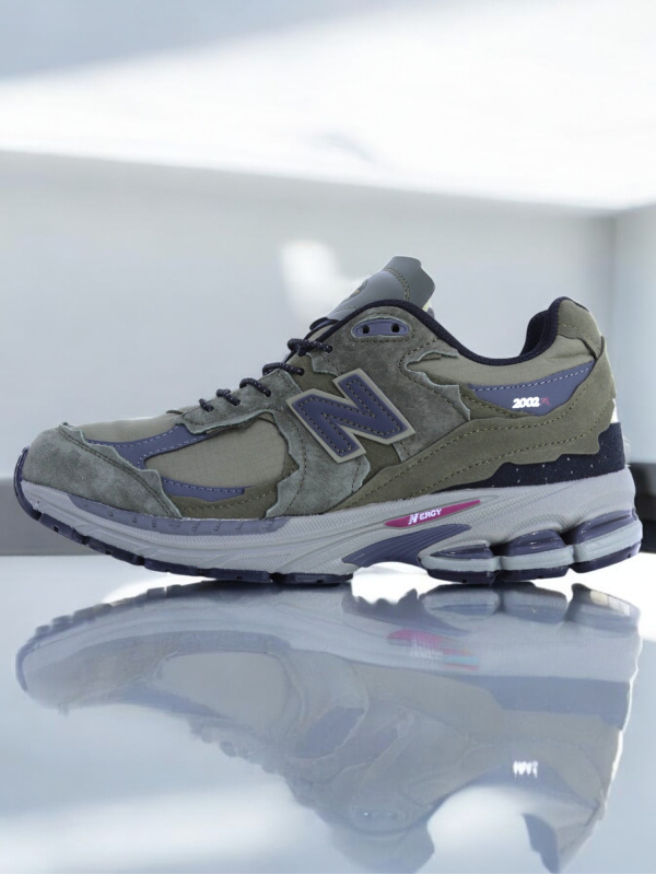 New Balance 2002