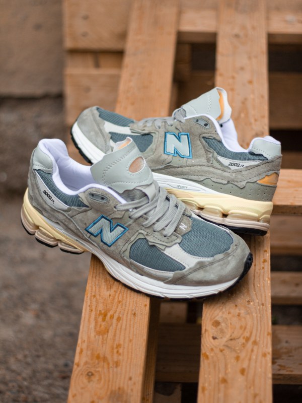 New Balance 2002