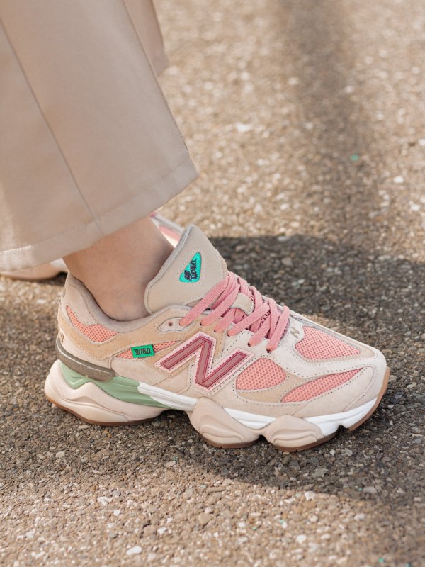 New Balance 9060