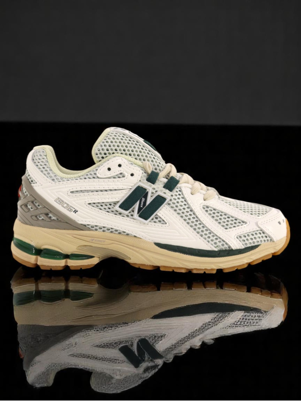 New Balance 1906