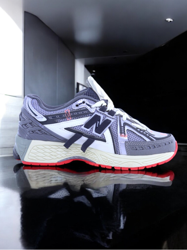 New Balance 1906