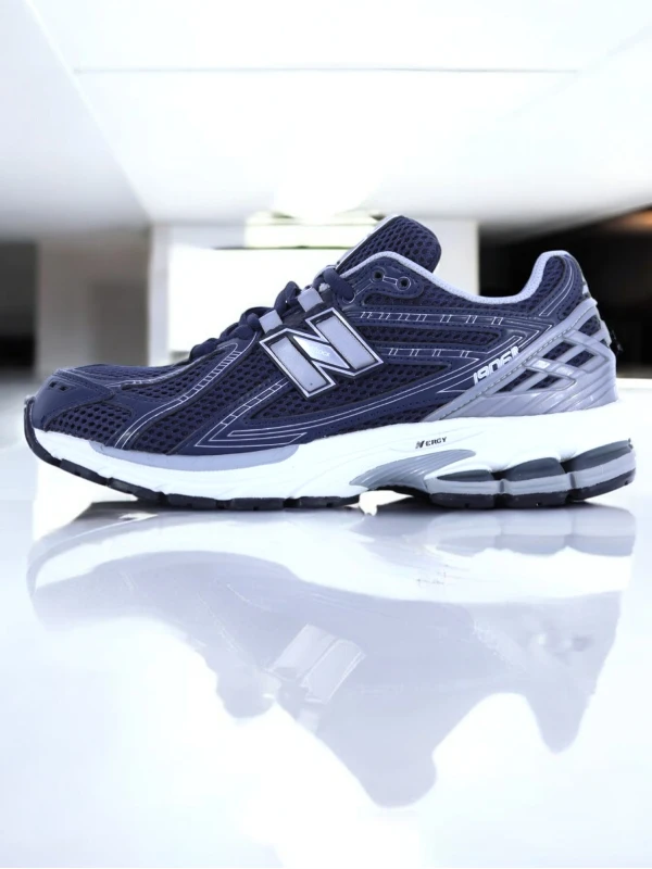 New Balance 1906