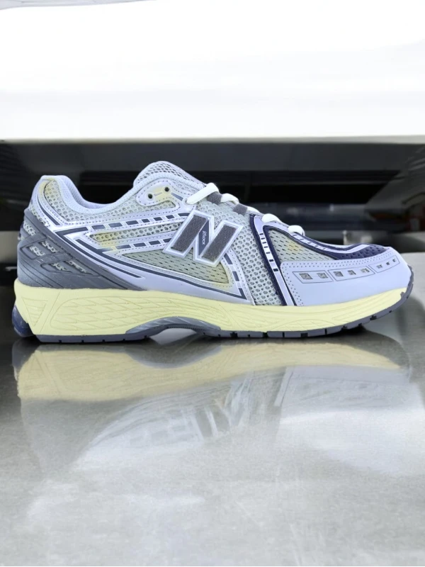 New Balance 1906