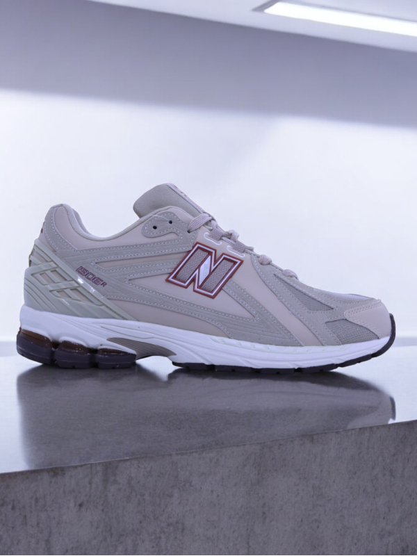 New Balance 1906
