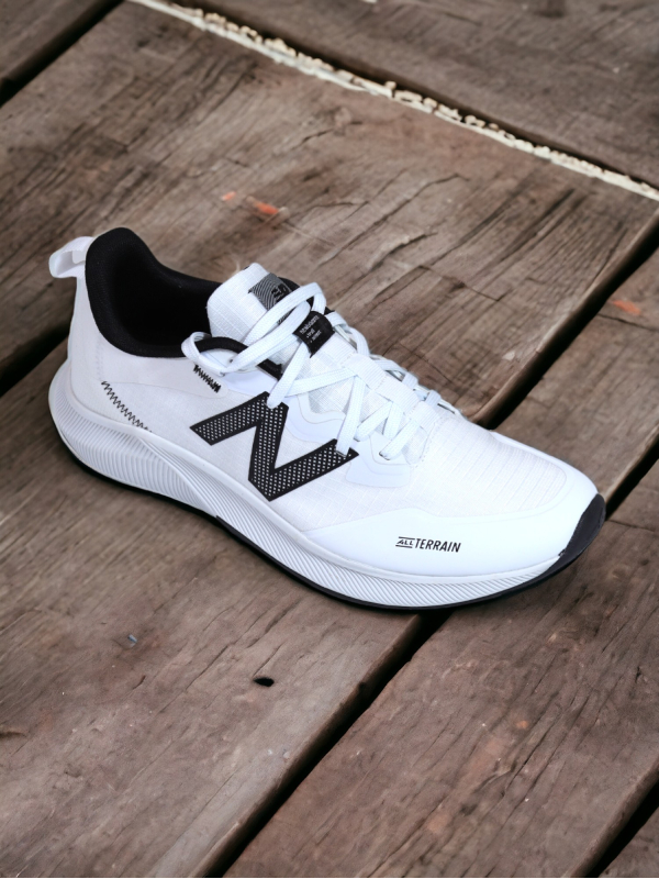 New Balance Dynasoft