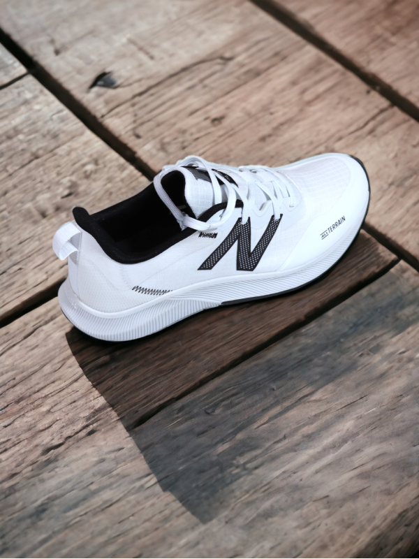 New Balance Dynasoft
