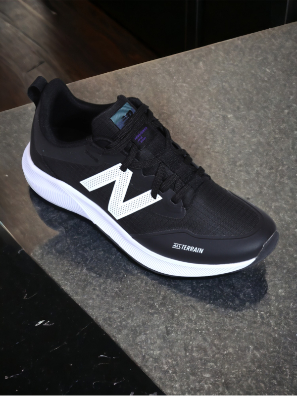 New Balance Dynasoft