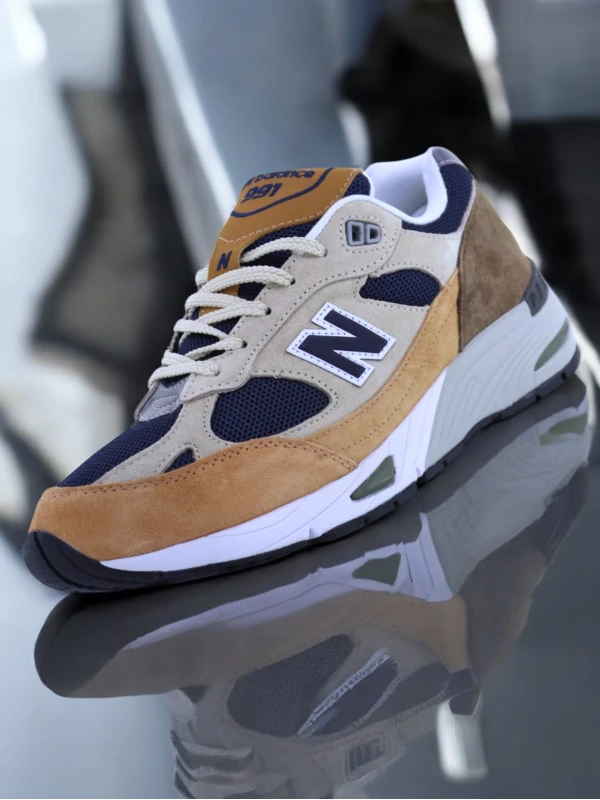 New Balance 991