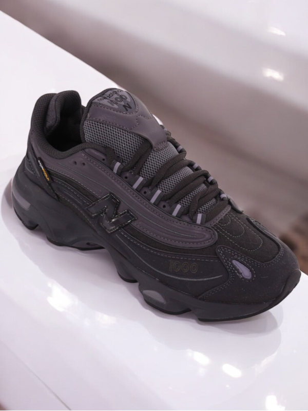 New Balance 1000