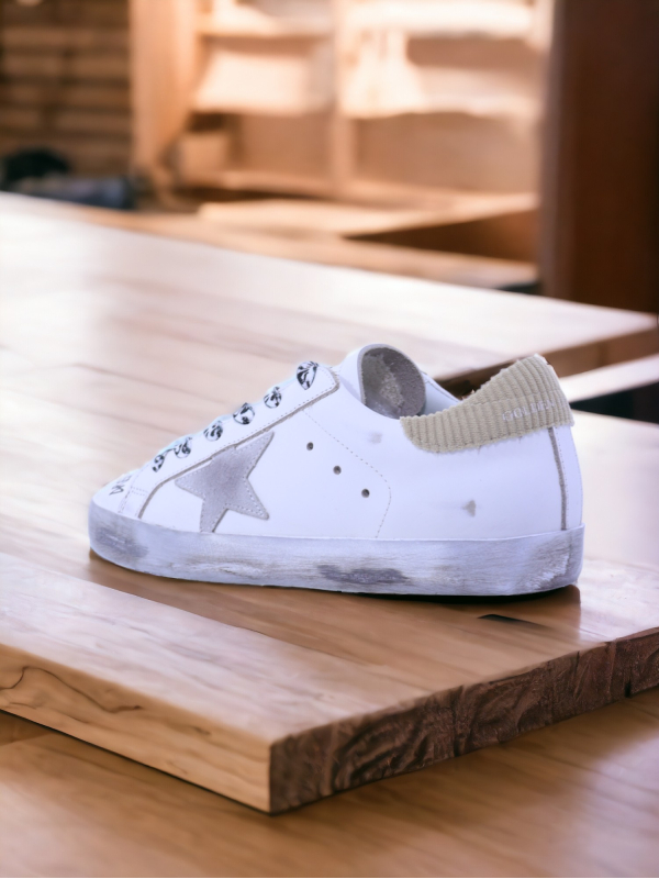 Golden Goose Superstar