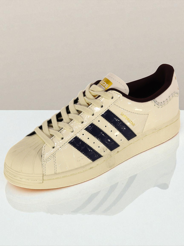 Adidas Superstar