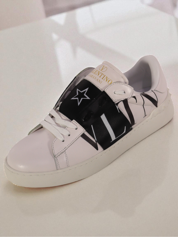 Valentino Garavani Upvillage Sneakers