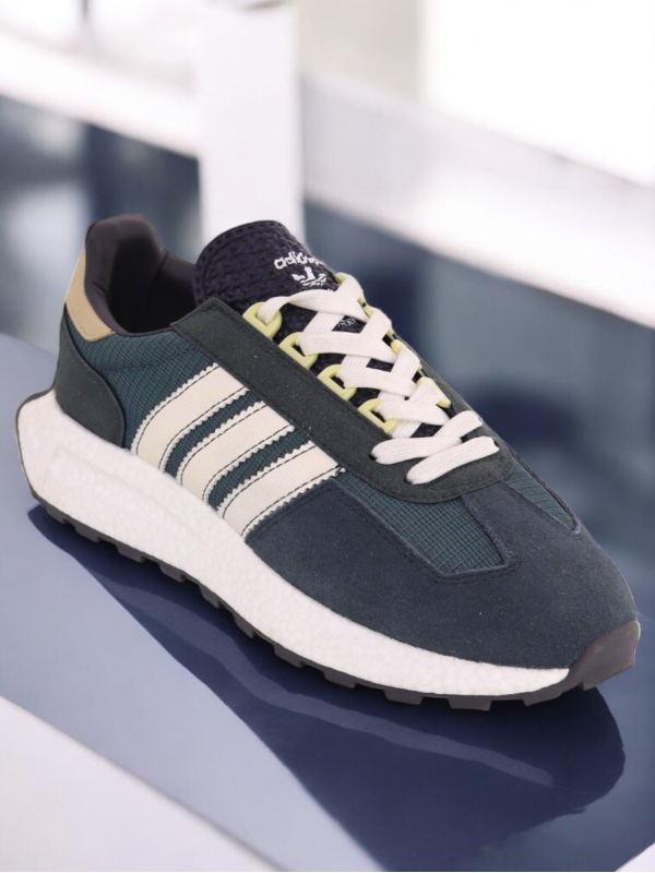 Adidas Retropy