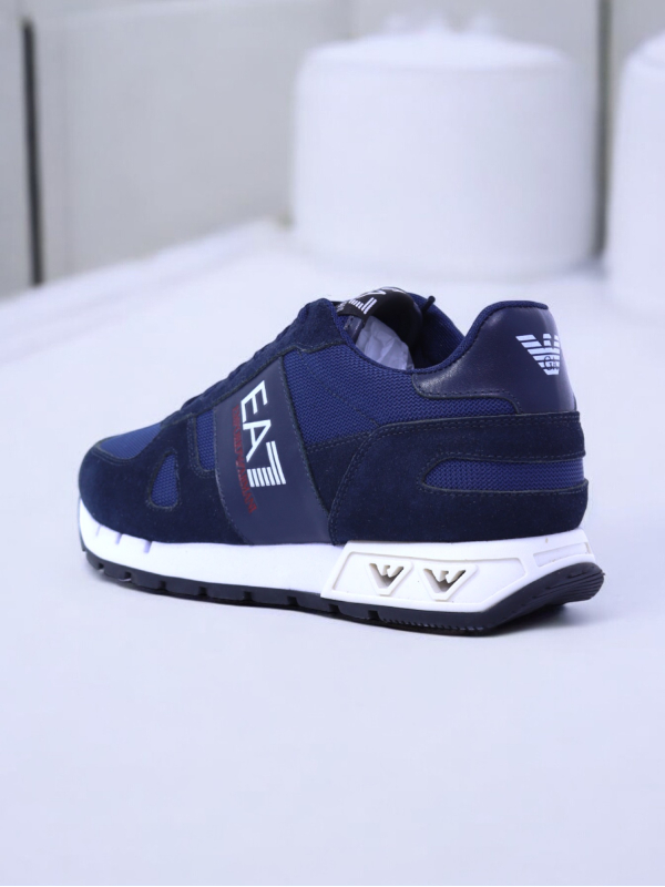 Emporio Armani 7 Schwarz Sneakers