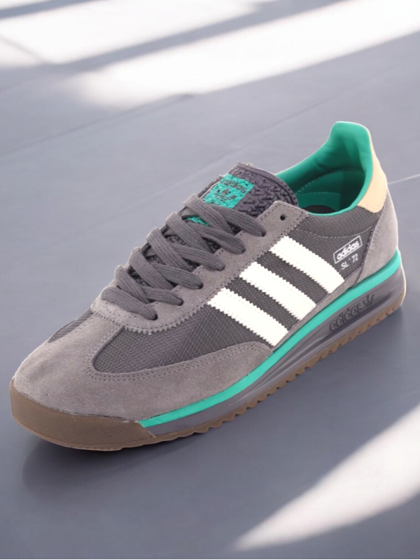 Adidas SL 72