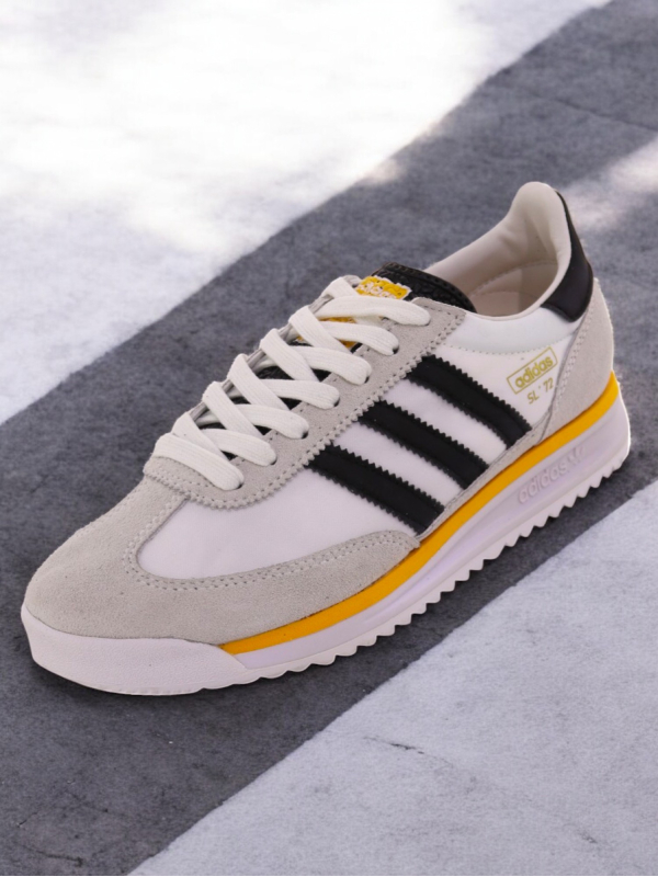 Adidas SL 72
