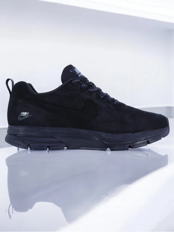 Nike Air Relentless 26