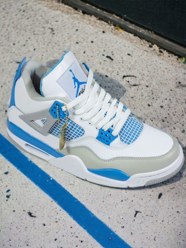 Nike Air Jordan 4