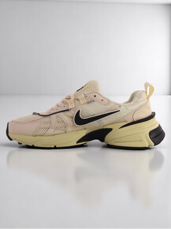 Nike V2K Run