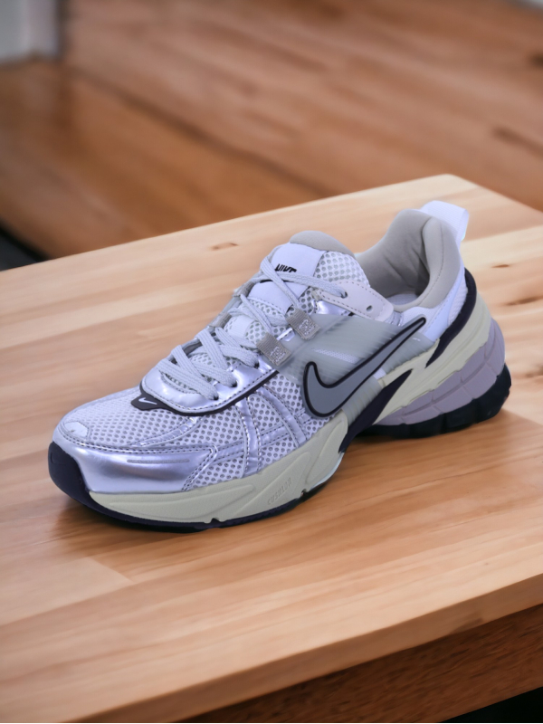 Nike V2K Run